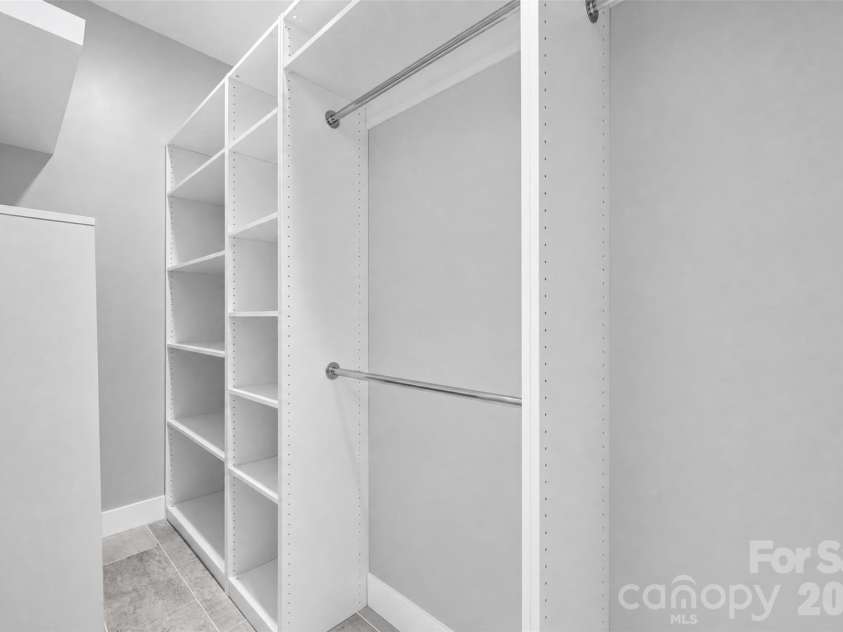 7342 Milan Drive, Huntersville, NC 28078.  MLS# CAR4418830, YatesRealty ID 48780. Primary custom closet