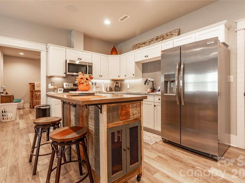 4013 NC Hwy 18 Highway, Vale, NC 28090.  MLS# CAR4417782, YatesRealty ID 48781. Barndo Apartment-Kitchen