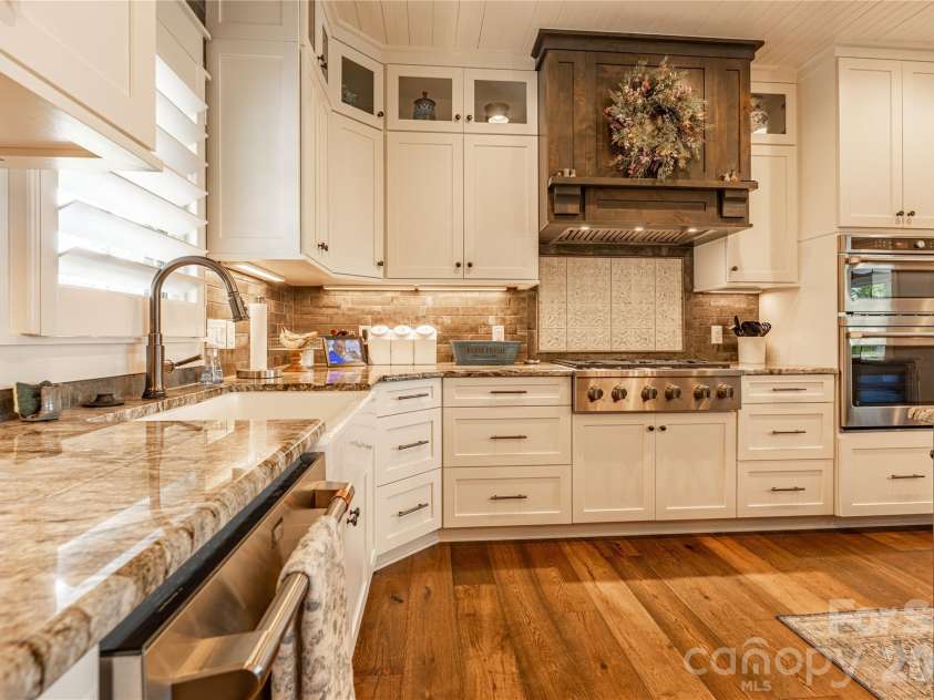 4013 NC Hwy 18 Highway, Vale, NC 28090.  MLS# CAR4417782, YatesRealty ID 48781. Main House- Kitchen