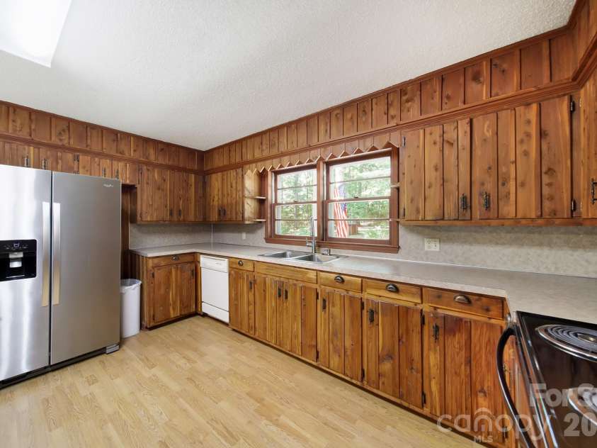1950 Daisy Couch Road, Lancaster, SC 29058.  MLS# CAR4418884, YatesRealty ID 48782. 