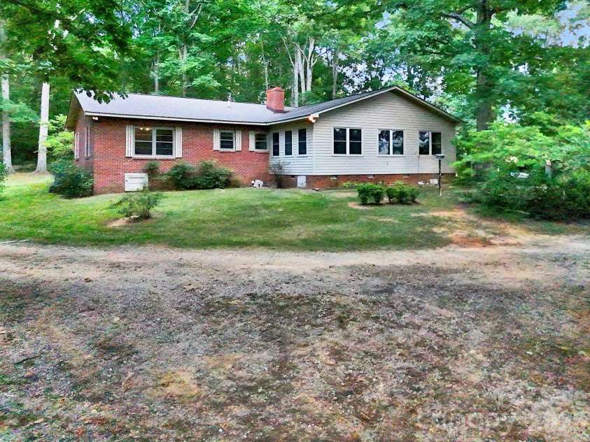 1950 Daisy Couch Road, Lancaster, SC 29058.  MLS# CAR4418884, YatesRealty ID 48782. 