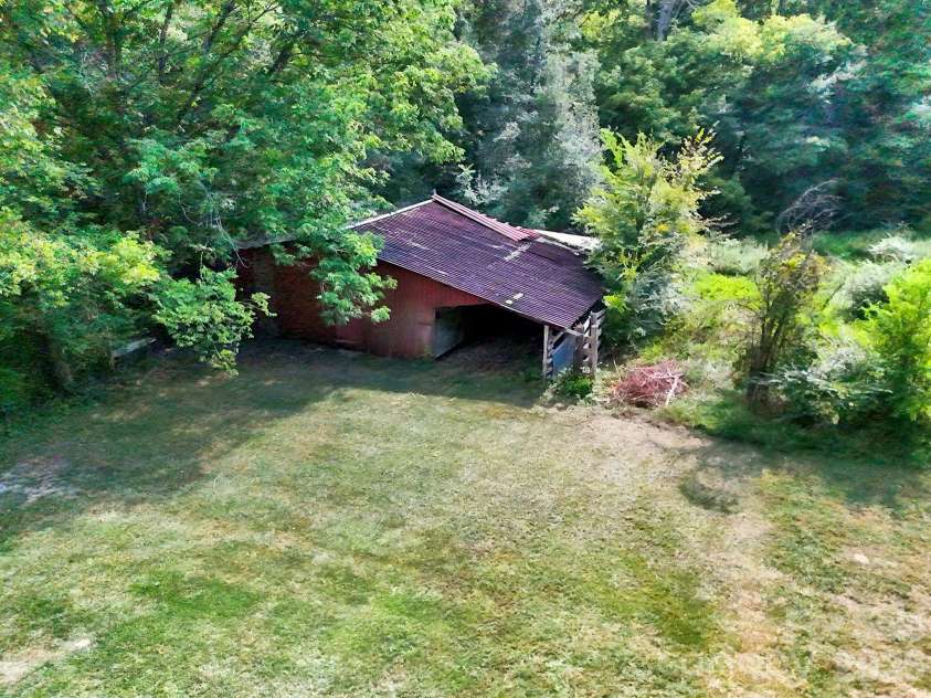 1950 Daisy Couch Road, Lancaster, SC 29058.  MLS# CAR4418884, YatesRealty ID 48782. 