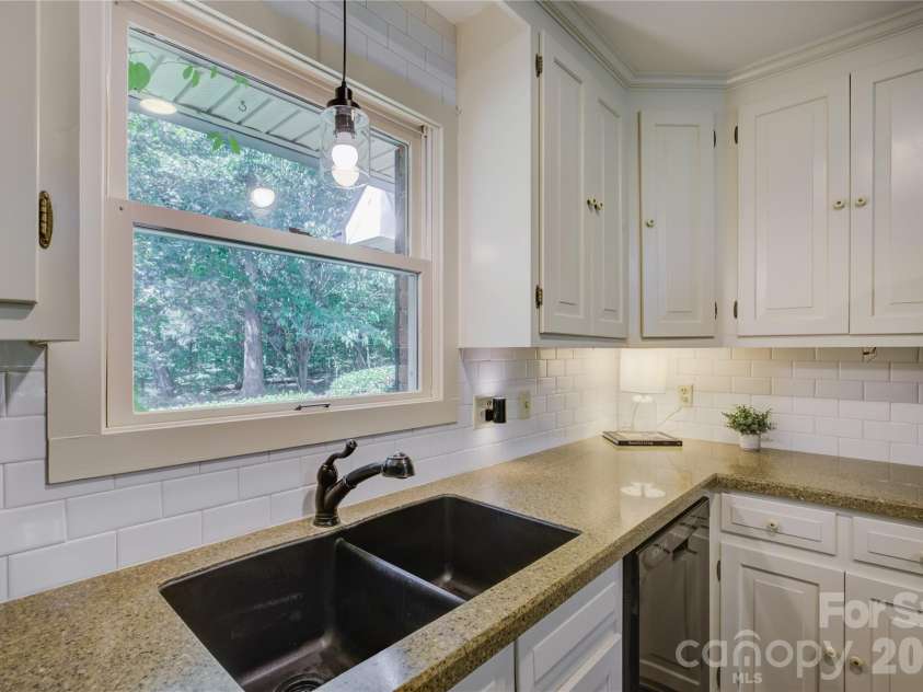 8407 Pompano Road, Harrisburg, NC 28075.  MLS# CAR4417863, YatesRealty ID 48784. 