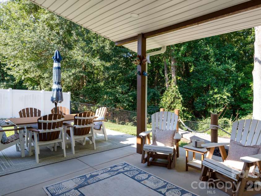 119 Fairmont Street, Clover, SC 29710.  MLS# CAR4418451, YatesRealty ID 48785. 