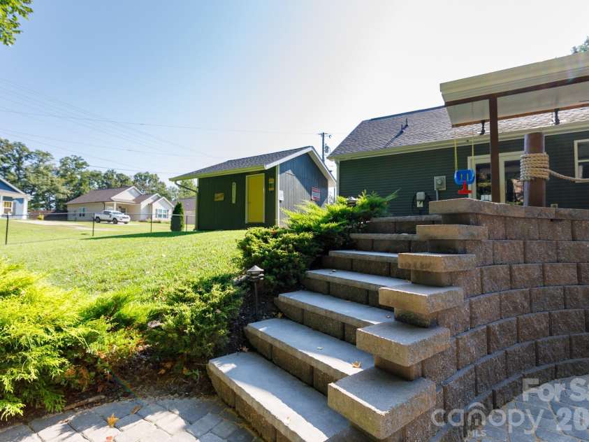 119 Fairmont Street, Clover, SC 29710.  MLS# CAR4418451, YatesRealty ID 48785. 
