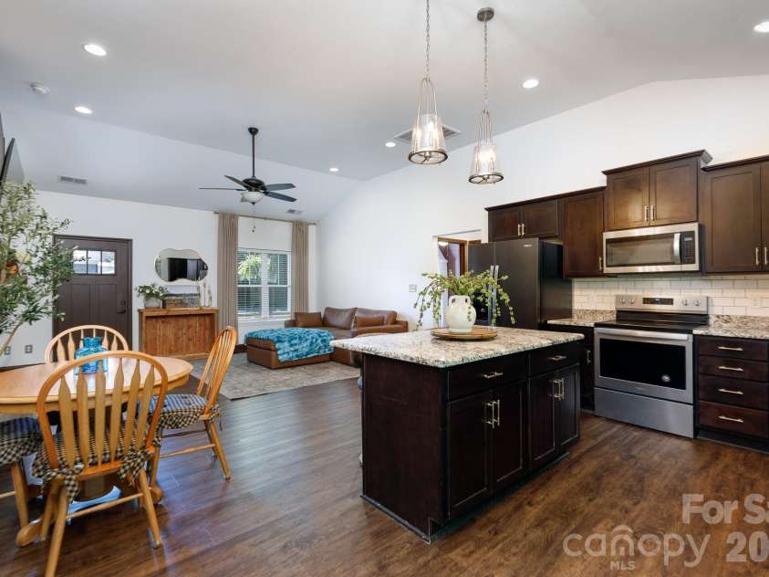119 Fairmont Street, Clover, SC 29710.  MLS# CAR4418451, YatesRealty ID 48785. 