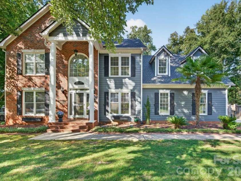 2230 Raven Drive, Rock Hill, SC 29732.  MLS# CAR4418938, YatesRealty ID 48786. 