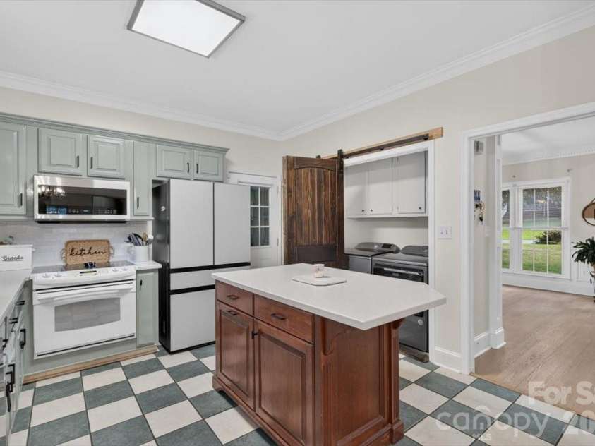 2230 Raven Drive, Rock Hill, SC 29732.  MLS# CAR4418938, YatesRealty ID 48786. 