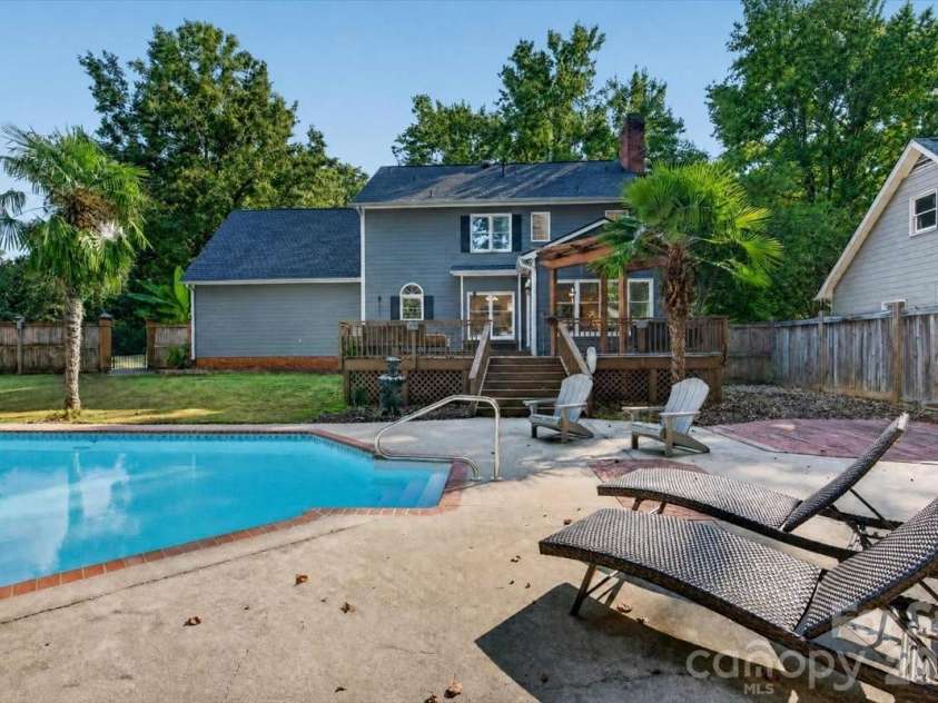 2230 Raven Drive, Rock Hill, SC 29732.  MLS# CAR4418938, YatesRealty ID 48786. 