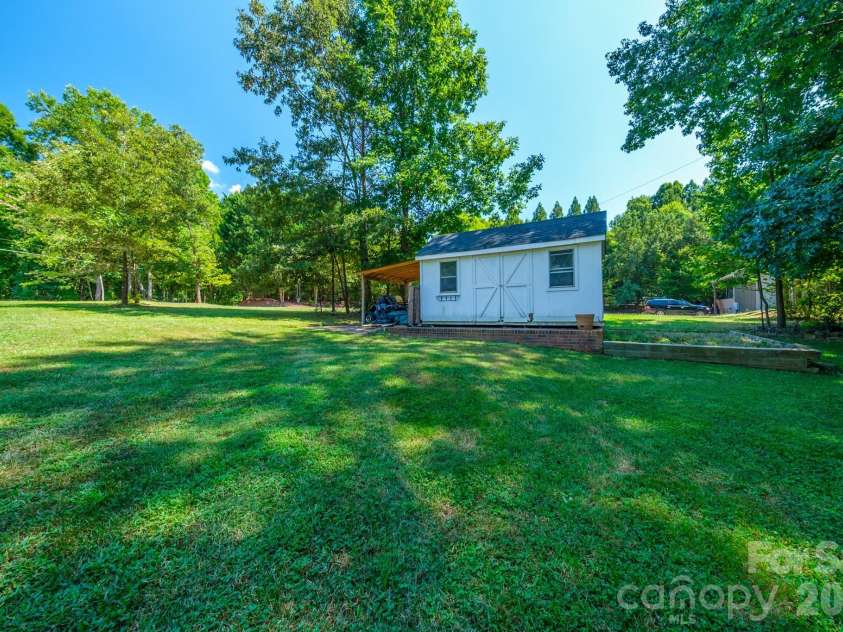 117 Penicillin Point, Troutman, NC 28166.  MLS# CAR4418260, YatesRealty ID 48788. 