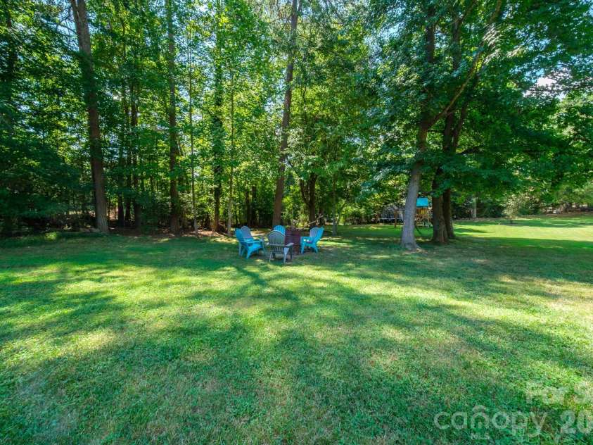 117 Penicillin Point, Troutman, NC 28166.  MLS# CAR4418260, YatesRealty ID 48788. 