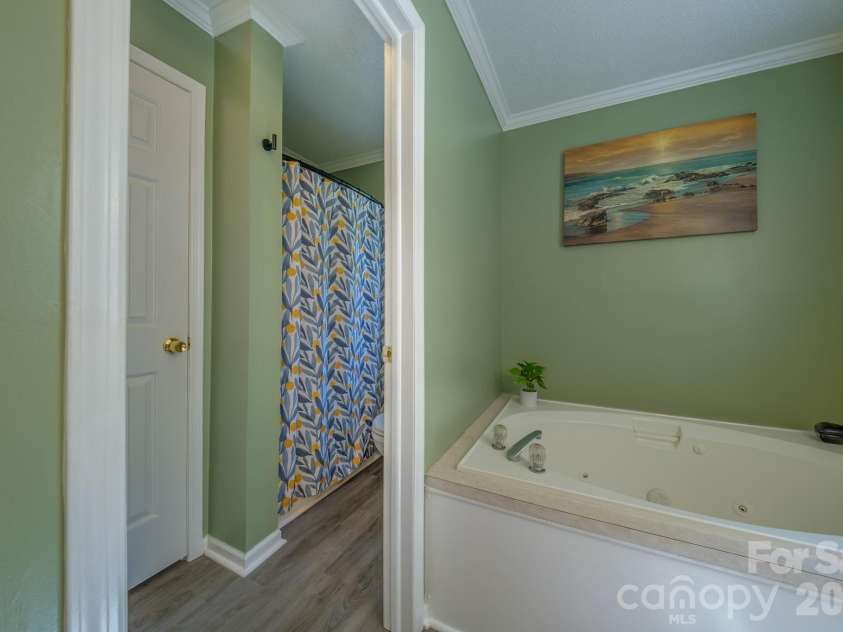 117 Penicillin Point, Troutman, NC 28166.  MLS# CAR4418260, YatesRealty ID 48788. 