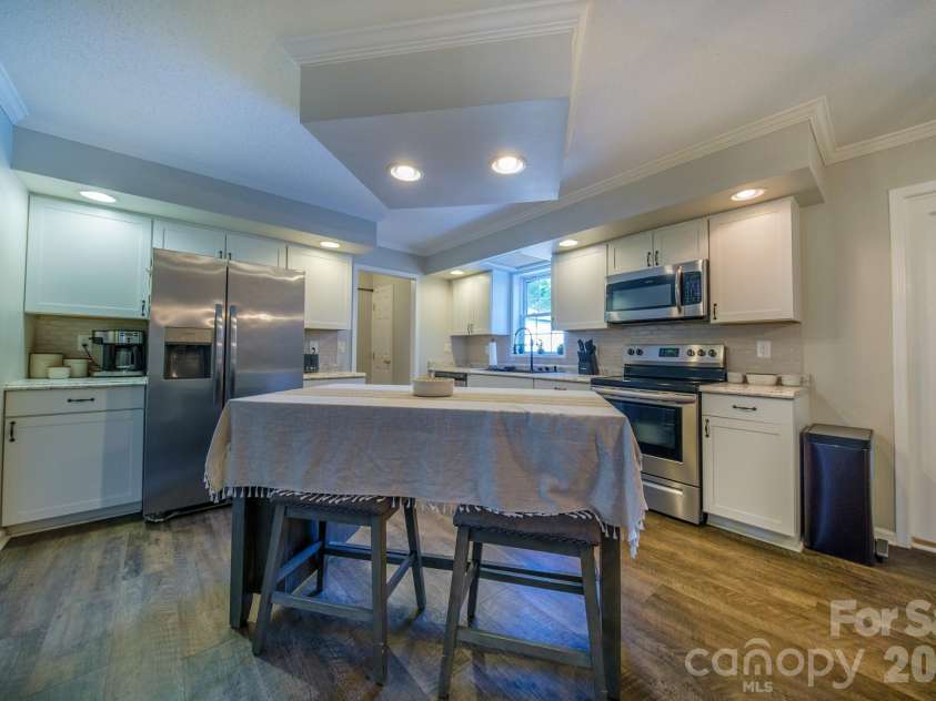 117 Penicillin Point, Troutman, NC 28166.  MLS# CAR4418260, YatesRealty ID 48788. 