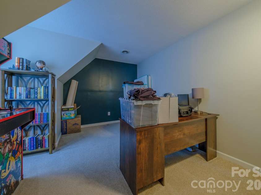 117 Penicillin Point, Troutman, NC 28166.  MLS# CAR4418260, YatesRealty ID 48788. 
