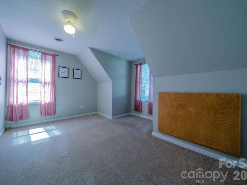 117 Penicillin Point, Troutman, NC 28166.  MLS# CAR4418260, YatesRealty ID 48788. 