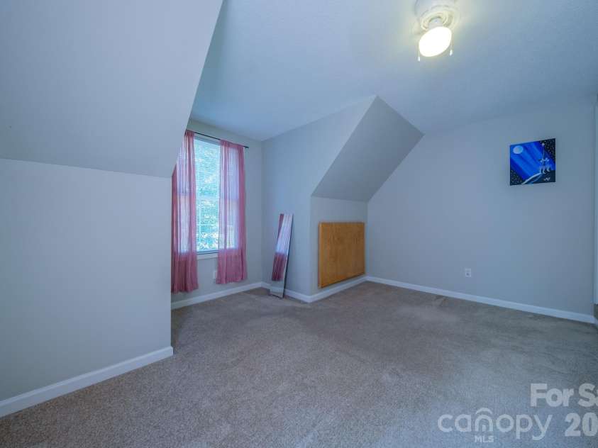 117 Penicillin Point, Troutman, NC 28166.  MLS# CAR4418260, YatesRealty ID 48788. 