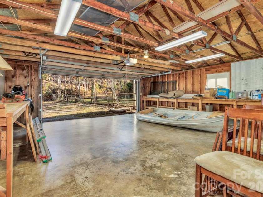 111 Hidden Pond Lane, Asheville, NC 28804.  MLS# CAR4315494, YatesRealty ID 4879. 