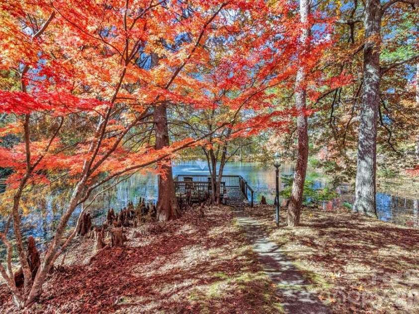 111 Hidden Pond Lane, Asheville, NC 28804.  MLS# CAR4315494, YatesRealty ID 4879. 