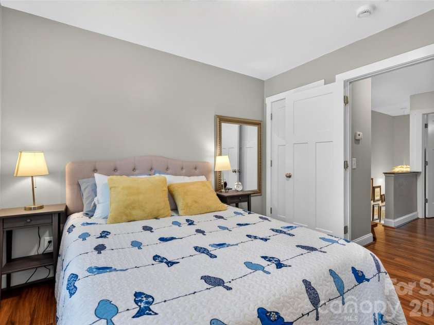 27 Mill Creek Loop, Asheville, NC 28806.  MLS# CAR4413270, YatesRealty ID 48792. 