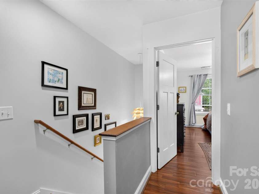 27 Mill Creek Loop, Asheville, NC 28806.  MLS# CAR4413270, YatesRealty ID 48792. 