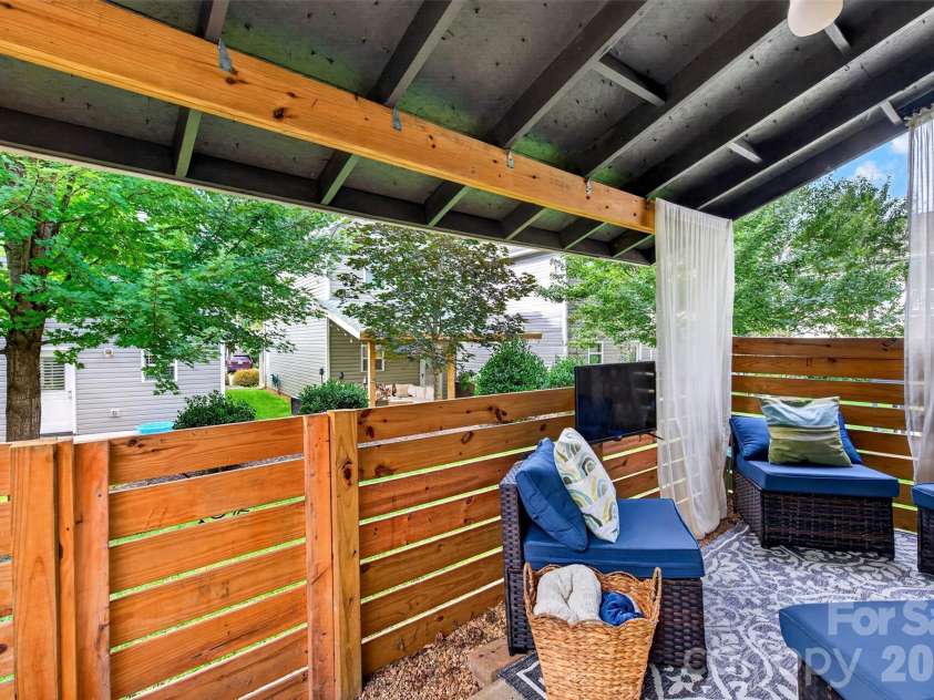 27 Mill Creek Loop, Asheville, NC 28806.  MLS# CAR4413270, YatesRealty ID 48792. 