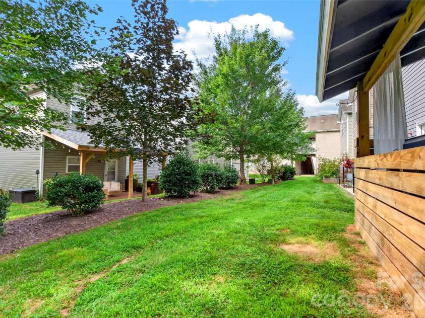27 Mill Creek Loop, Asheville, NC 28806.  MLS# CAR4413270, YatesRealty ID 48792. 