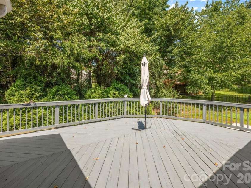 7220 Meyer Road, Fort Mill, SC 29715.  MLS# CAR4402417, YatesRealty ID 48798. 