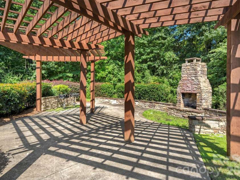 1115 Streamside Lane, York, SC 29745.  MLS# CAR4406865, YatesRealty ID 48799. Community Fireplace and gathering area