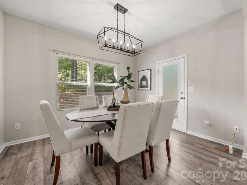 1115 Streamside Lane, York, SC 29745.  MLS# CAR4406865, YatesRealty ID 48799. Dining Area