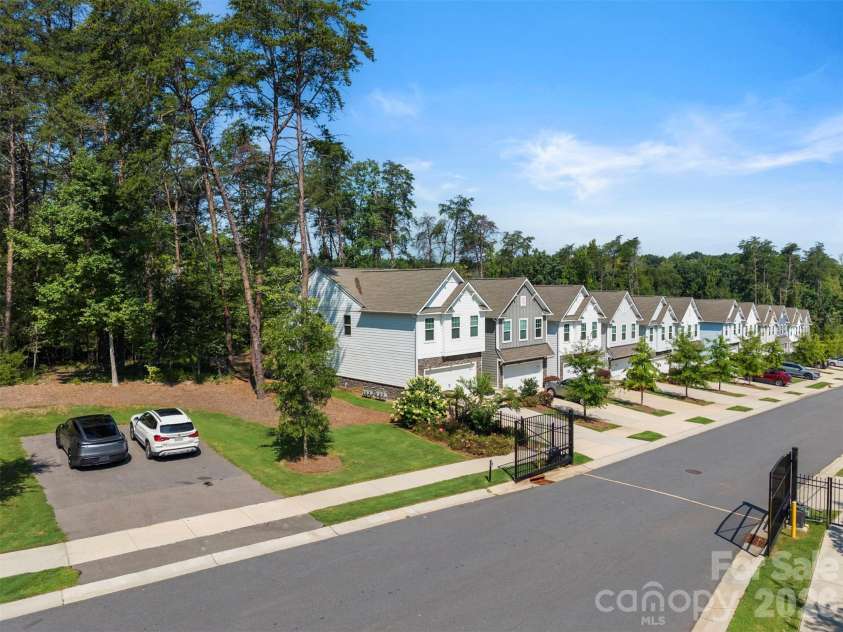 1115 Streamside Lane, York, SC 29745.  MLS# CAR4406865, YatesRealty ID 48799. Street view