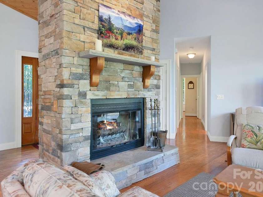 1228 Ugugu Drive, Brevard, NC 28712.  MLS# CAR4413645, YatesRealty ID 48800. 