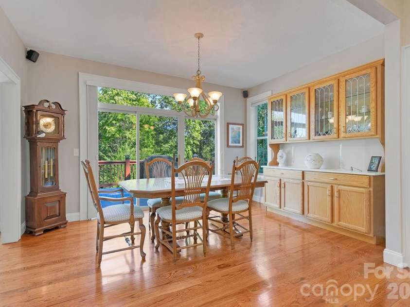 1228 Ugugu Drive, Brevard, NC 28712.  MLS# CAR4413645, YatesRealty ID 48800. 
