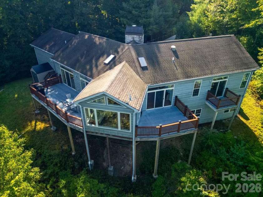 1228 Ugugu Drive, Brevard, NC 28712.  MLS# CAR4413645, YatesRealty ID 48800. 