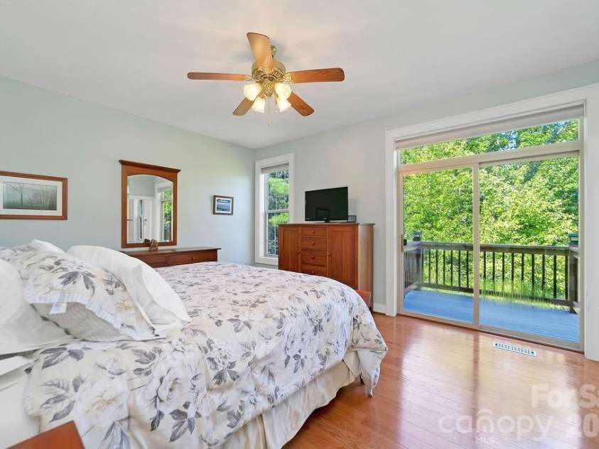 1228 Ugugu Drive, Brevard, NC 28712.  MLS# CAR4413645, YatesRealty ID 48800. Primary bedroom 3