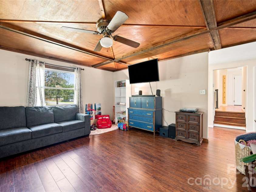 7704 Otts Circle, Stanley, NC 28164.  MLS# CAR4421199, YatesRealty ID 48801. 