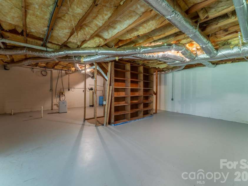 1886 Tanasee Gap Road, Balsam Grove, NC 28708.  MLS# CAR4421630, YatesRealty ID 48802. Imagine what you could do with all this room!