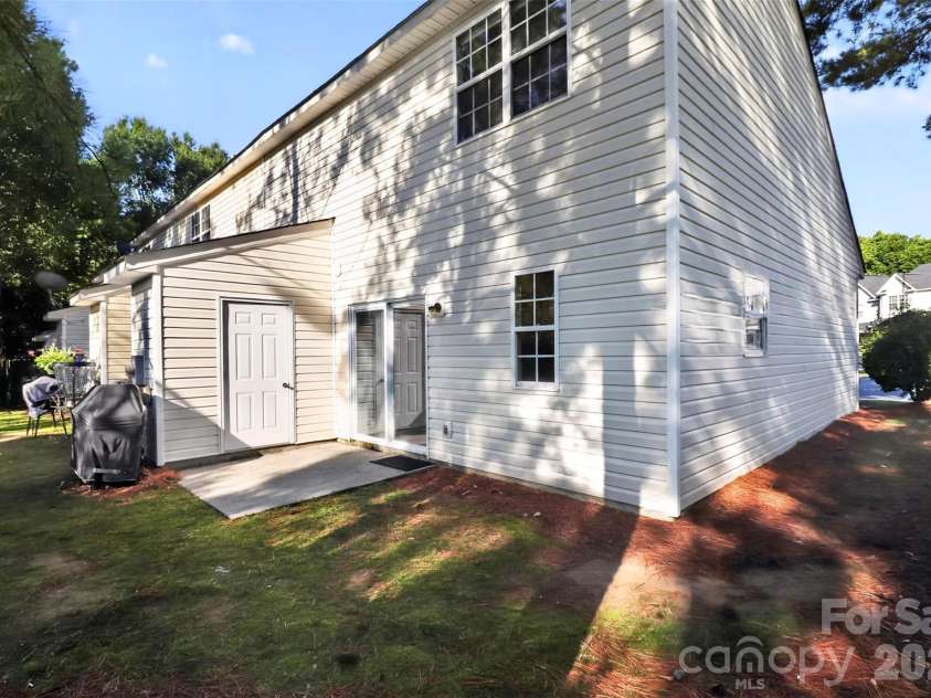 1712 Pergola Place, Charlotte, NC 28213.  MLS# CAR4420874, YatesRealty ID 48803. Outside Storage