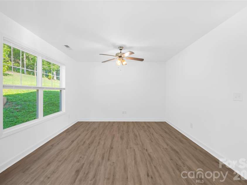 242 Valleybrook Lane, Troutman, NC 28166.  MLS# CAR4421198, YatesRealty ID 48804. 