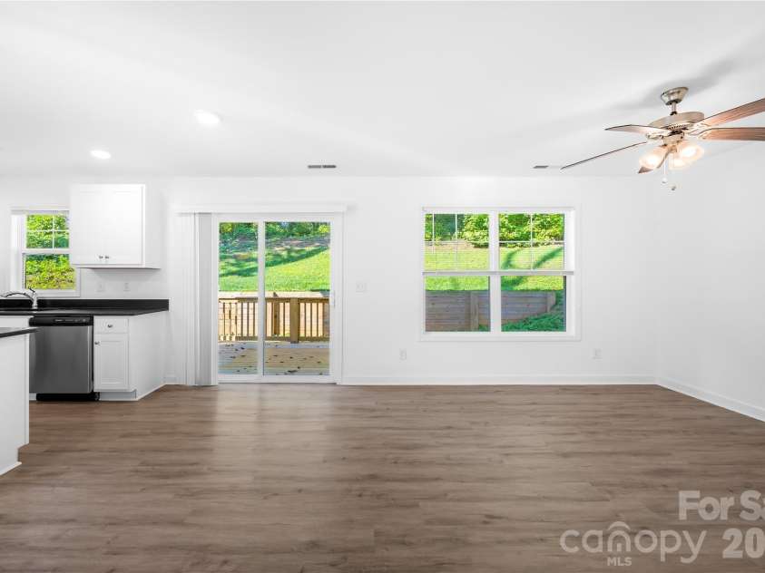 242 Valleybrook Lane, Troutman, NC 28166.  MLS# CAR4421198, YatesRealty ID 48804. 