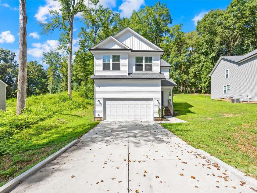 242 Valleybrook Lane, Troutman, NC 28166.  MLS# CAR4421198, YatesRealty ID 48804. 