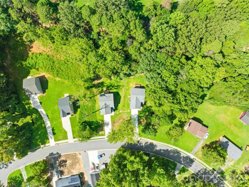 242 Valleybrook Lane, Troutman, NC 28166.  MLS# CAR4421198, YatesRealty ID 48804. 