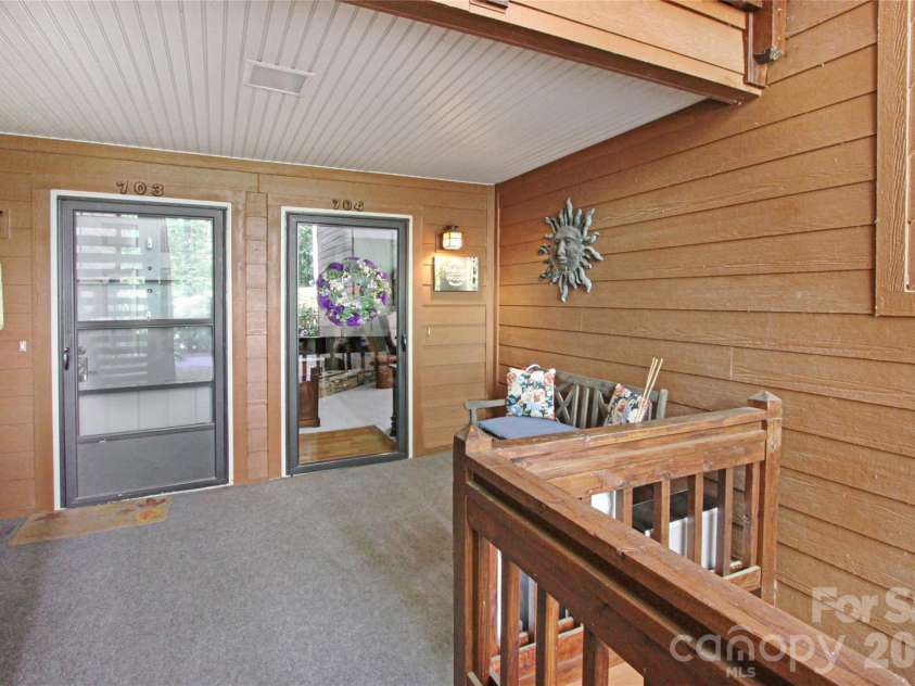 97 Toxaway Views Drive, Lake Toxaway, NC 28747.  MLS# CAR4421561, YatesRealty ID 48805. 