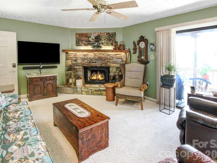 97 Toxaway Views Drive, Lake Toxaway, NC 28747.  MLS# CAR4421561, YatesRealty ID 48805. 