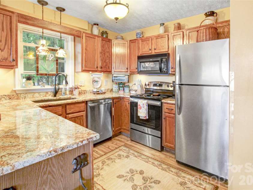 97 Toxaway Views Drive, Lake Toxaway, NC 28747.  MLS# CAR4421561, YatesRealty ID 48805. 