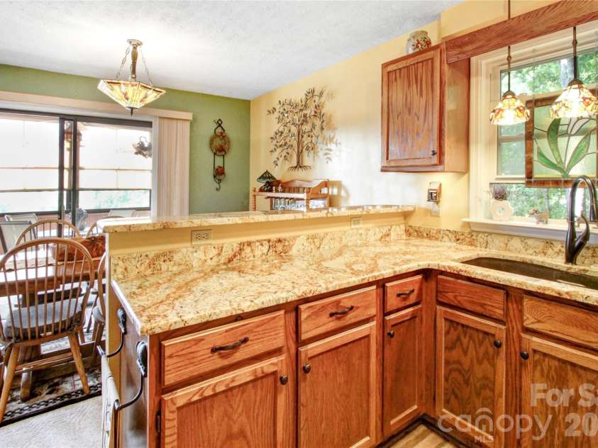 97 Toxaway Views Drive, Lake Toxaway, NC 28747.  MLS# CAR4421561, YatesRealty ID 48805. 
