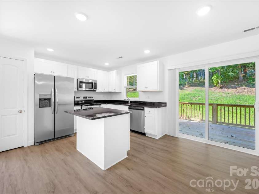 240 Valleybrook Lane, Troutman, NC 28166.  MLS# CAR4421195, YatesRealty ID 48807. 