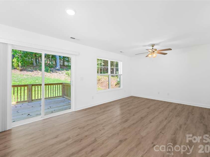 240 Valleybrook Lane, Troutman, NC 28166.  MLS# CAR4421195, YatesRealty ID 48807. 
