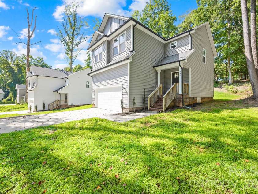 240 Valleybrook Lane, Troutman, NC 28166.  MLS# CAR4421195, YatesRealty ID 48807. 
