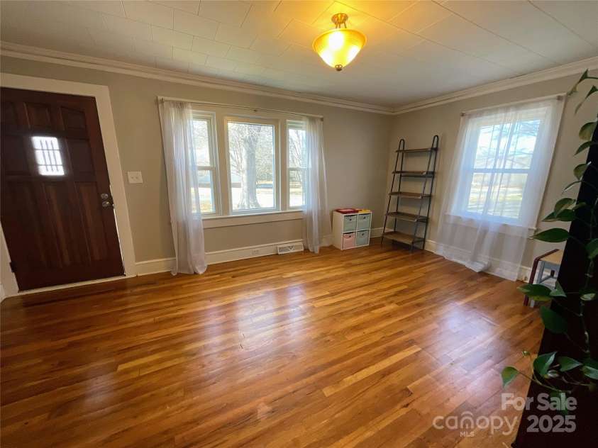 7860 Georgia Avenue, Kannapolis, NC 28081.  MLS# CAR4218693, YatesRealty ID 4881. 