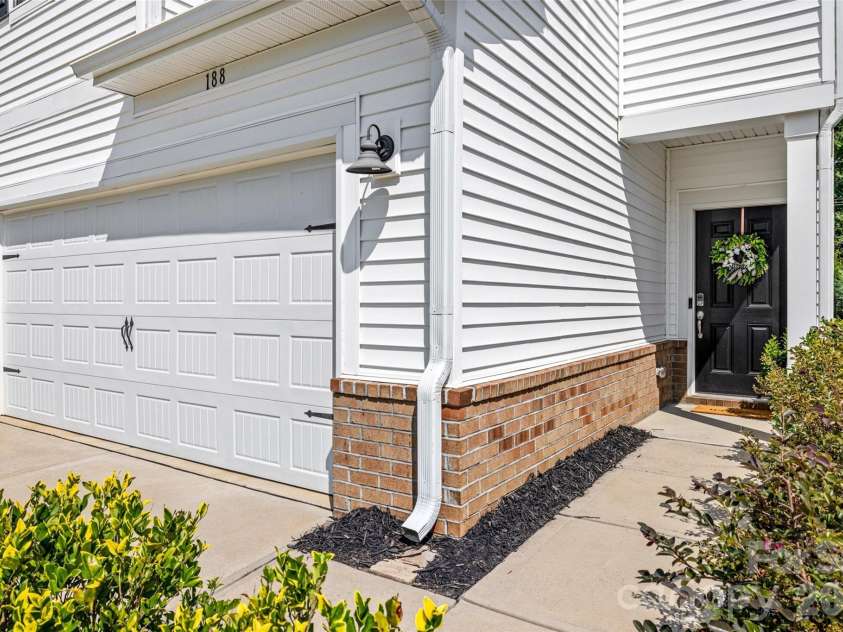 188 Ravensara Avenue, Fort Mill, SC 29715.  MLS# CAR4421206, YatesRealty ID 48810. Turn Key